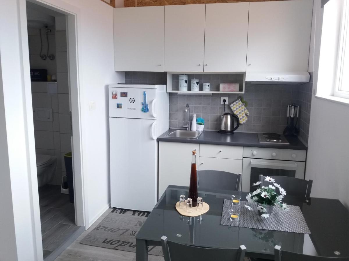 Apartman Luka Kastela Dış mekan fotoğraf