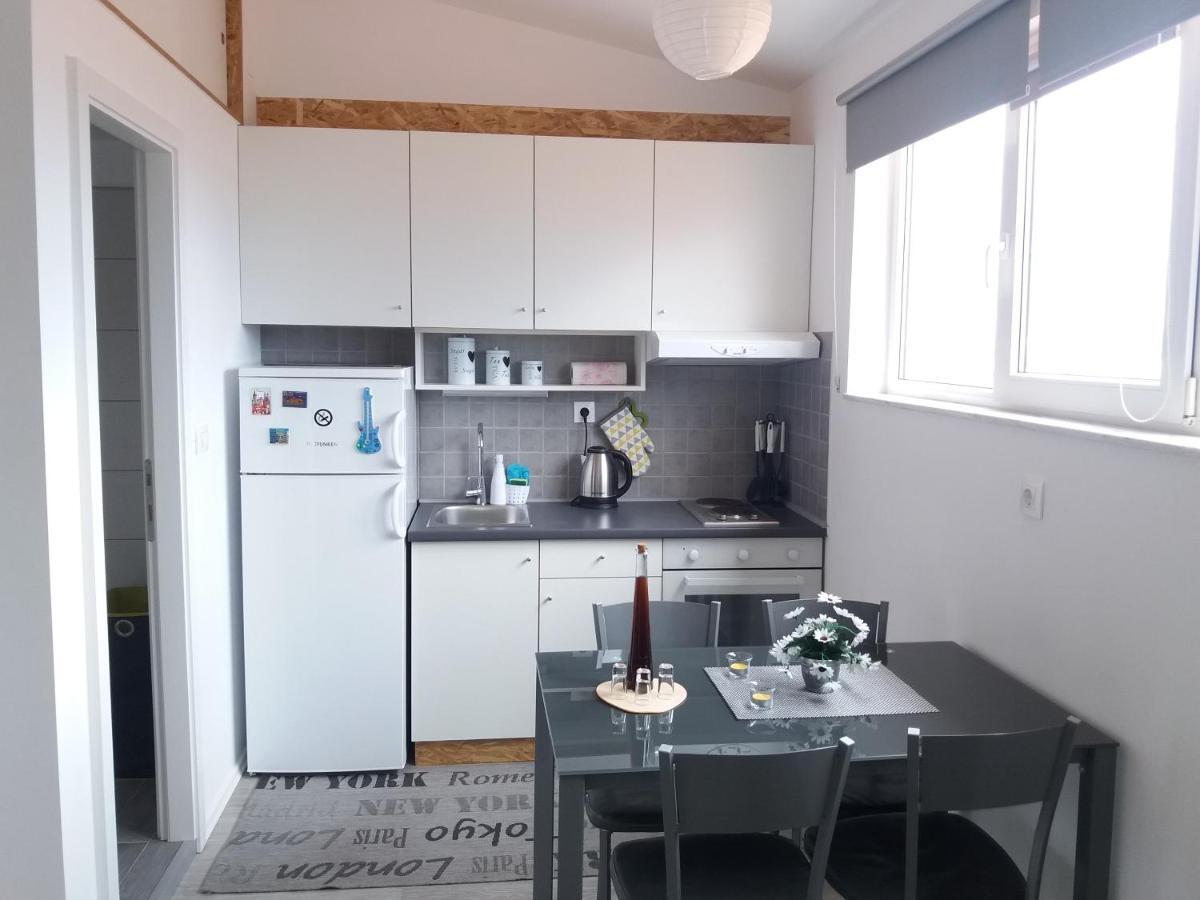 Apartman Luka Kastela Dış mekan fotoğraf